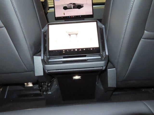 2024 Tesla Cybertruck Base