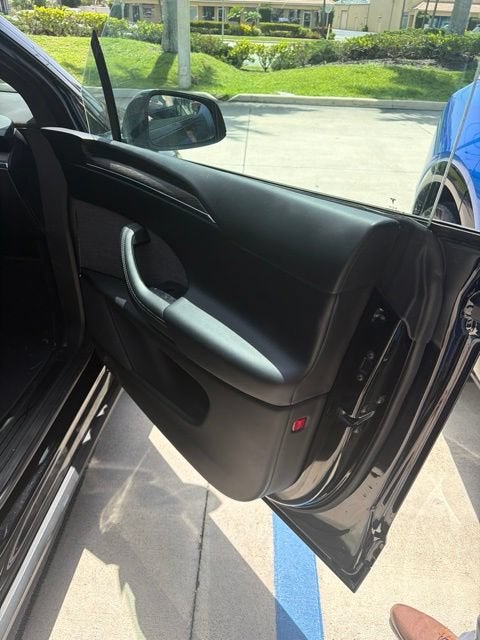 2022 Tesla Model X Base