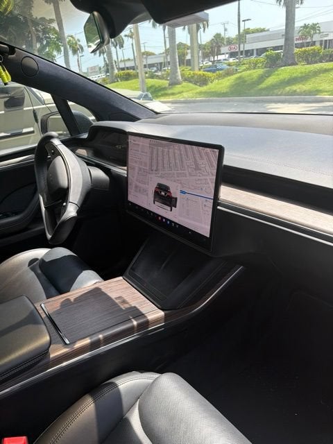 2022 Tesla Model X Base
