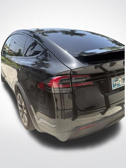 2022 Tesla Model X Base