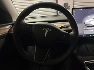 2024 Tesla Model Y Base