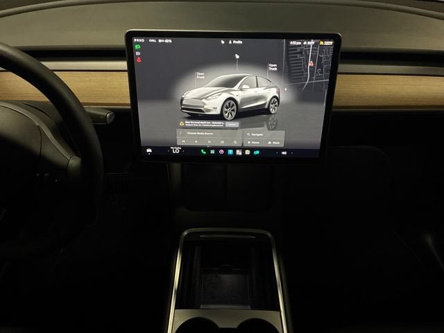 2024 Tesla Model Y Base