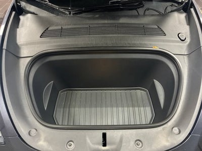 2024 Tesla Model Y Base