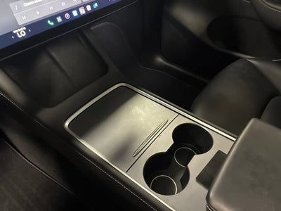 2024 Tesla Model Y Base