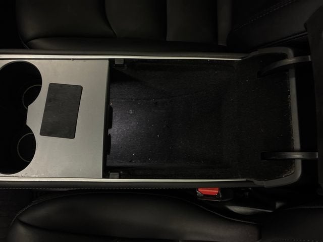 2024 Tesla Model Y Base