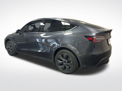 2024 Tesla Model Y Base