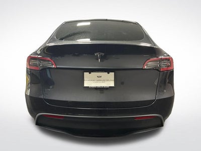 2024 Tesla Model Y Base