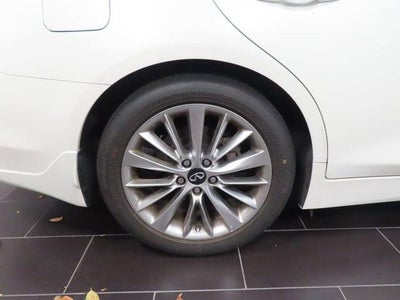 2023 INFINITI Q50 LUXE
