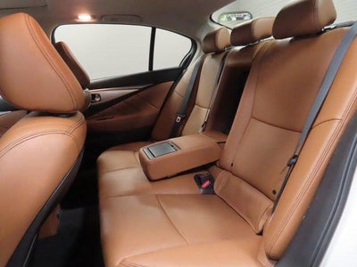 2023 INFINITI Q50 LUXE