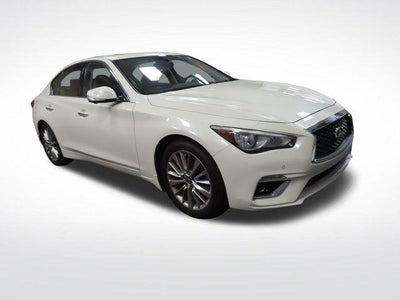 2023 INFINITI Q50 LUXE