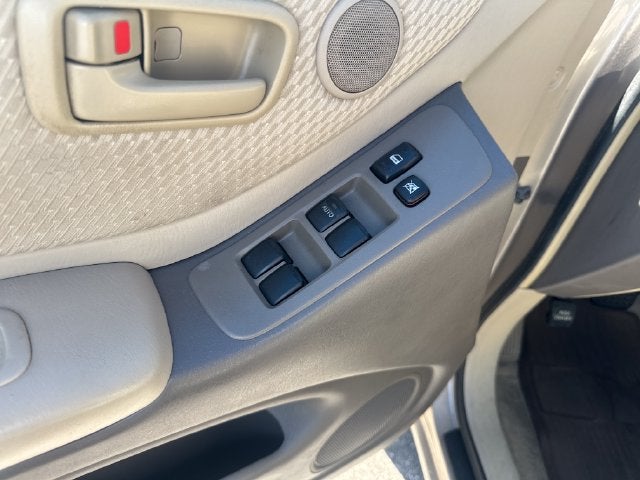 2004 Toyota Highlander NA