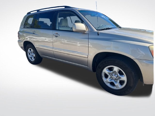 2004 Toyota Highlander NA