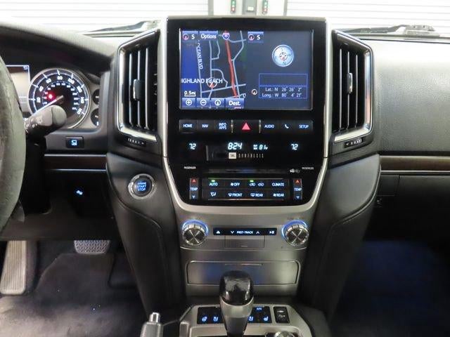 2016 Toyota Land Cruiser VXR