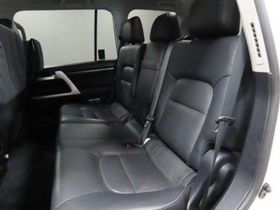 2016 Toyota Land Cruiser VXR