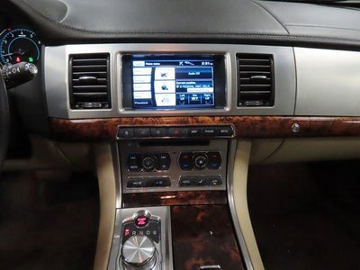 2012 Jaguar XF Base