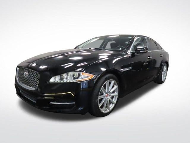 2015 Jaguar XJ Base