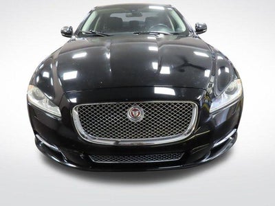 2015 Jaguar XJ Base