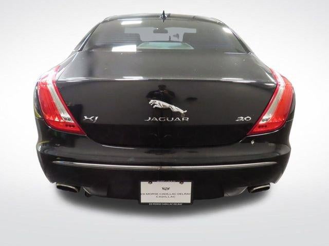 2015 Jaguar XJ Base