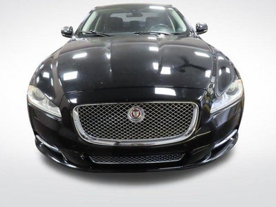 2015 Jaguar XJ Base