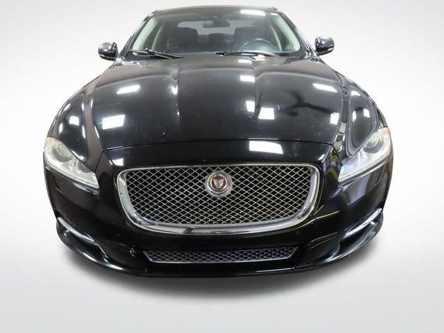2015 Jaguar XJ Base