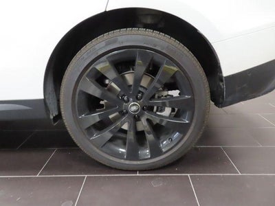 2025 Land Rover Range Rover Sport SE