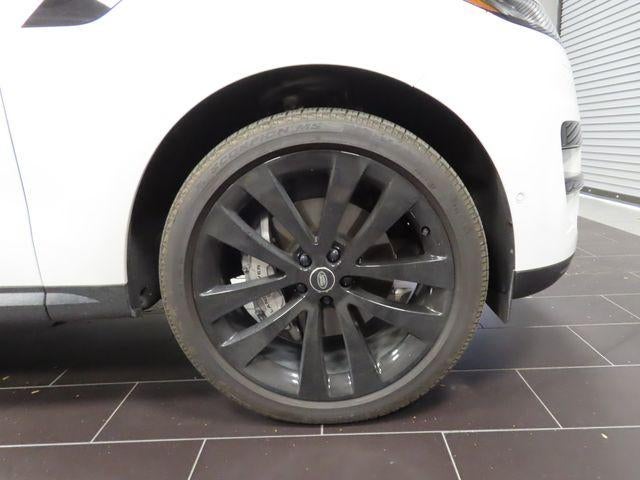 2025 Land Rover Range Rover Sport SE