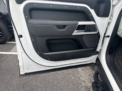 2022 Land Rover Defender S