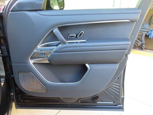 2025 Land Rover Range Rover Autobiography