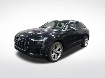 2021 Audi Q8 Premium Plus