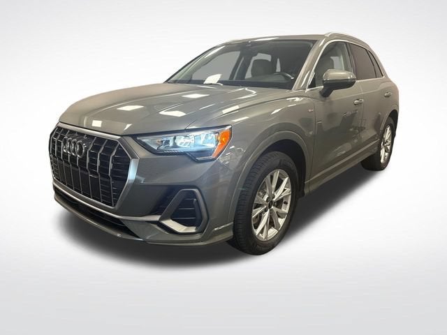 2022 Audi Q3