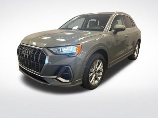 2022 Audi Q3 S line Premium