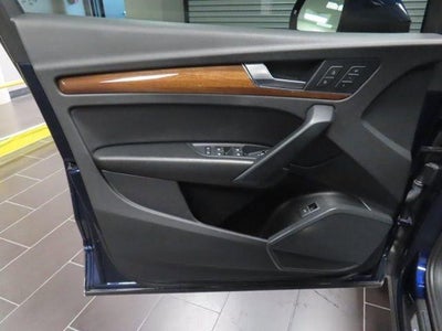 2022 Audi Q5 S line Premium