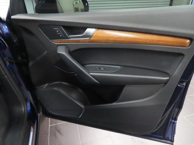 2022 Audi Q5 S line Premium