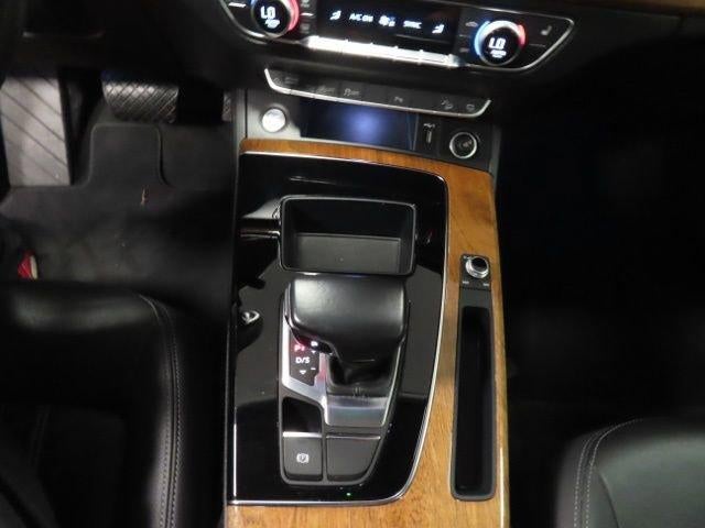 2022 Audi Q5 S line Premium