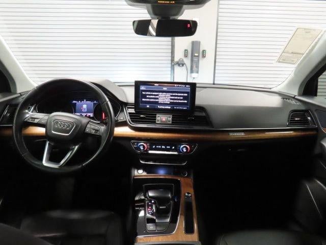 2022 Audi Q5 S line Premium