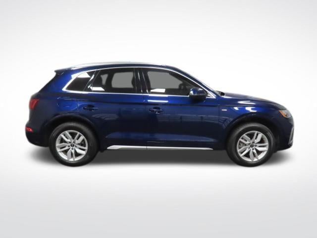 2022 Audi Q5 S line Premium