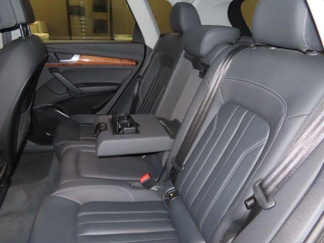 2022 Audi Q5 S line Premium