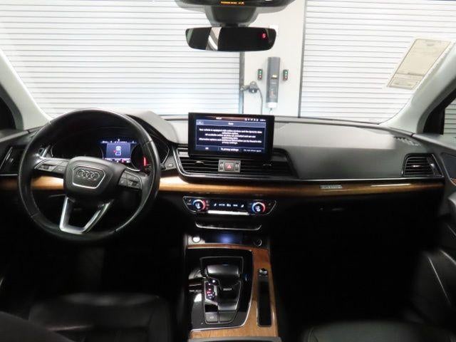 2022 Audi Q5 S line Premium