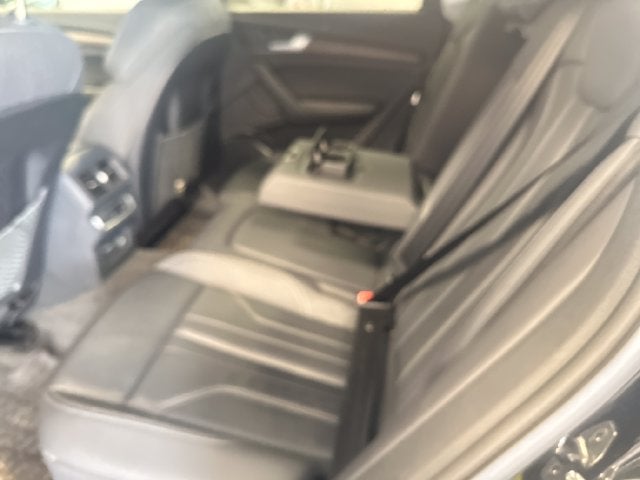 2024 Audi Q5 S line Premium