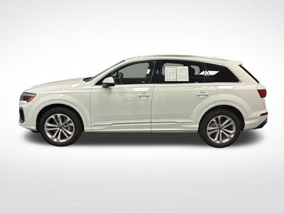 2025 Audi Q7 Premium Plus