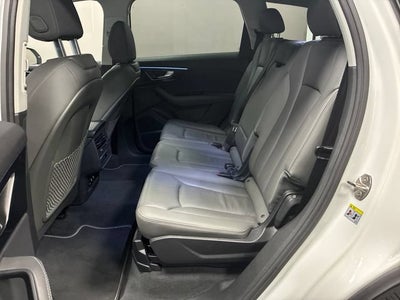 2025 Audi Q7 Premium Plus
