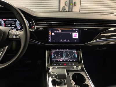 2023 Audi Q7 Premium Plus