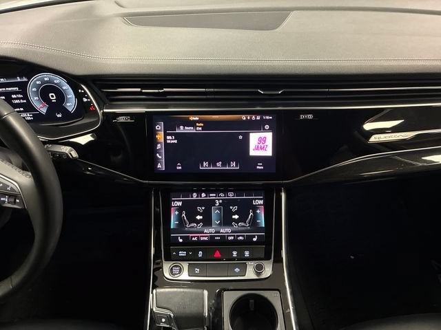 2023 Audi Q7 Premium Plus