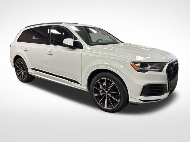 2023 Audi Q7 Premium Plus