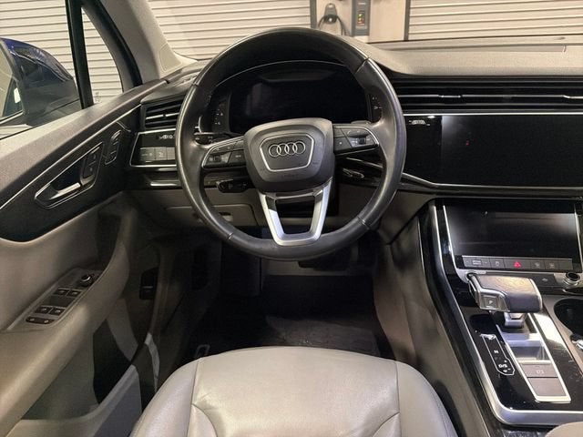 2022 Audi Q7 Premium Plus