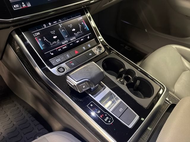 2022 Audi Q7 Premium Plus
