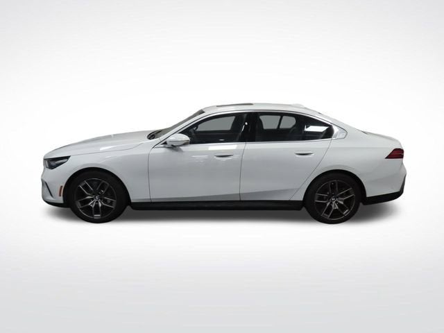 2026 BMW 5 Series 530i
