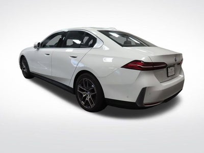 2026 BMW 5 Series 530i