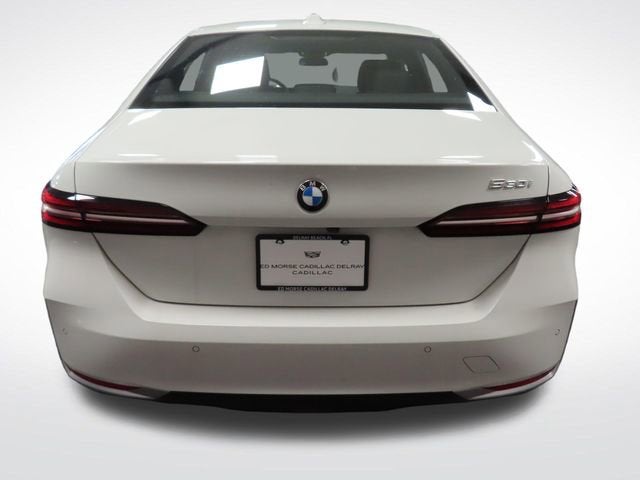 2026 BMW 5 Series 530i