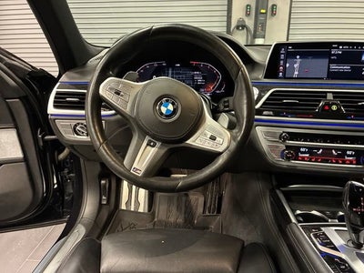 2021 BMW 7 Series 740i